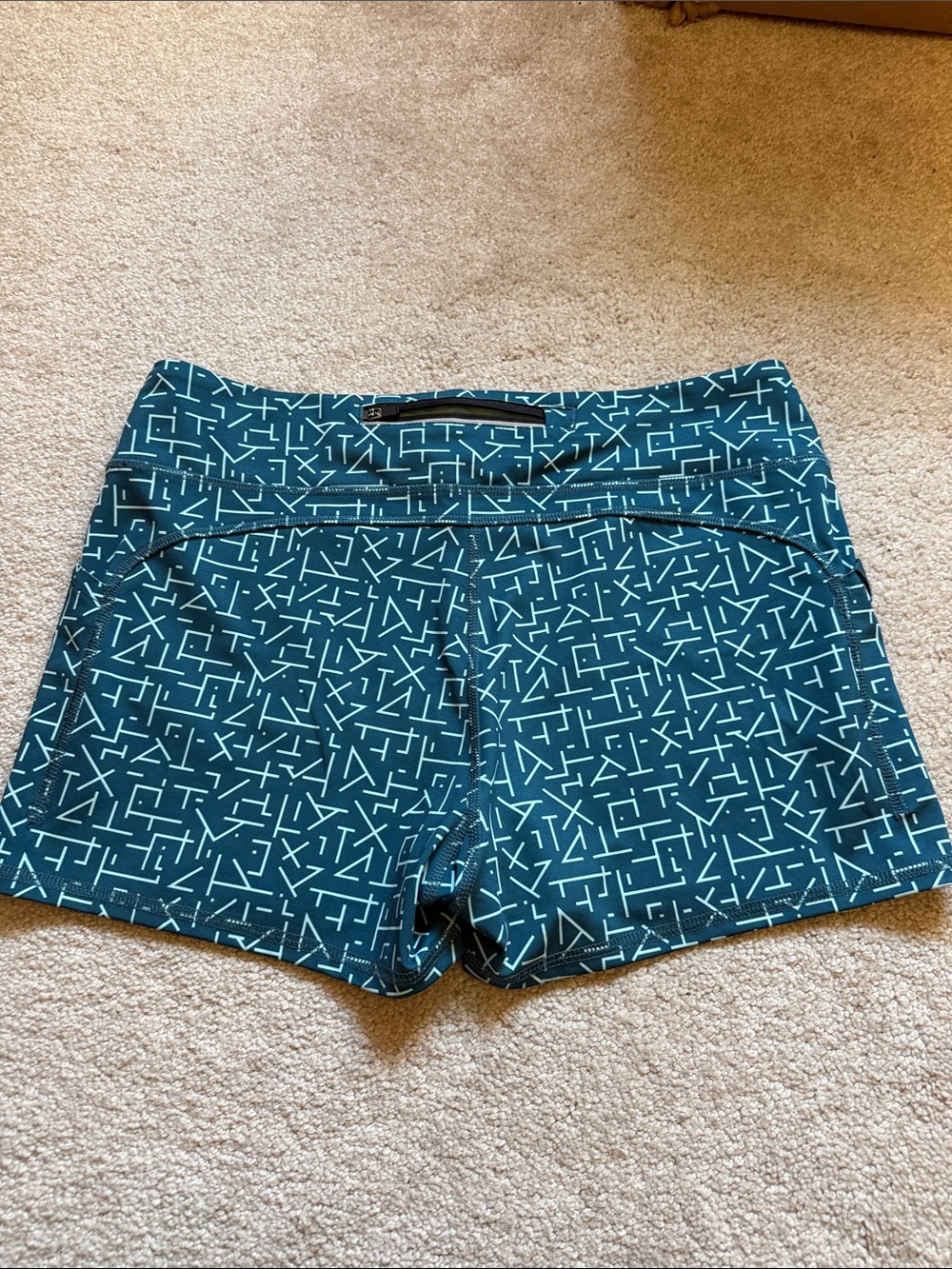 Rabbit 2.5” Speedy Leggy Shorts - Picture 11 of 16